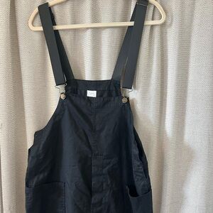 Black streetwear overalls